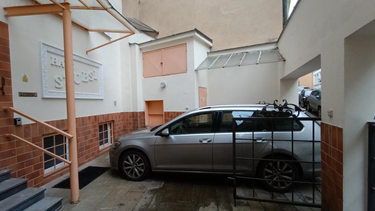 Apartments Stubsi With Colonnade View Karlowe Wary Zewnętrze zdjęcie